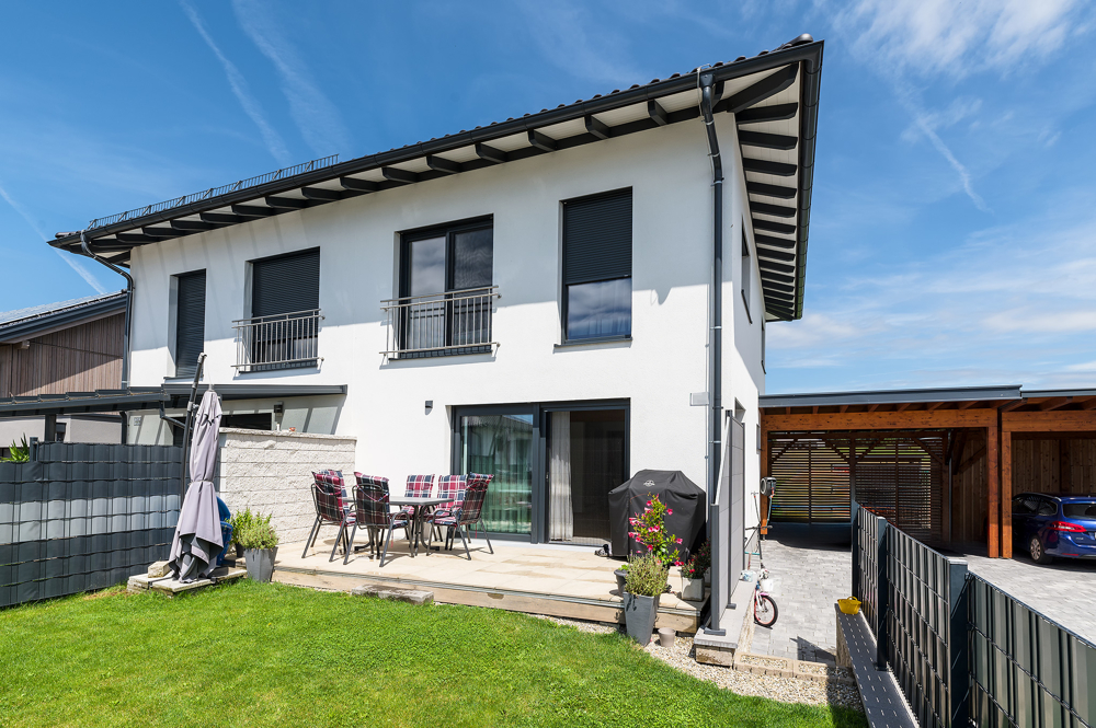 Palting - Doppelhaushälfte mit Garten, Terrasse, Carport und unverbautem Ausblick